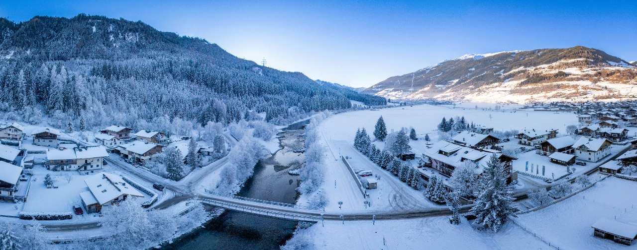 4_header_winter_Haus